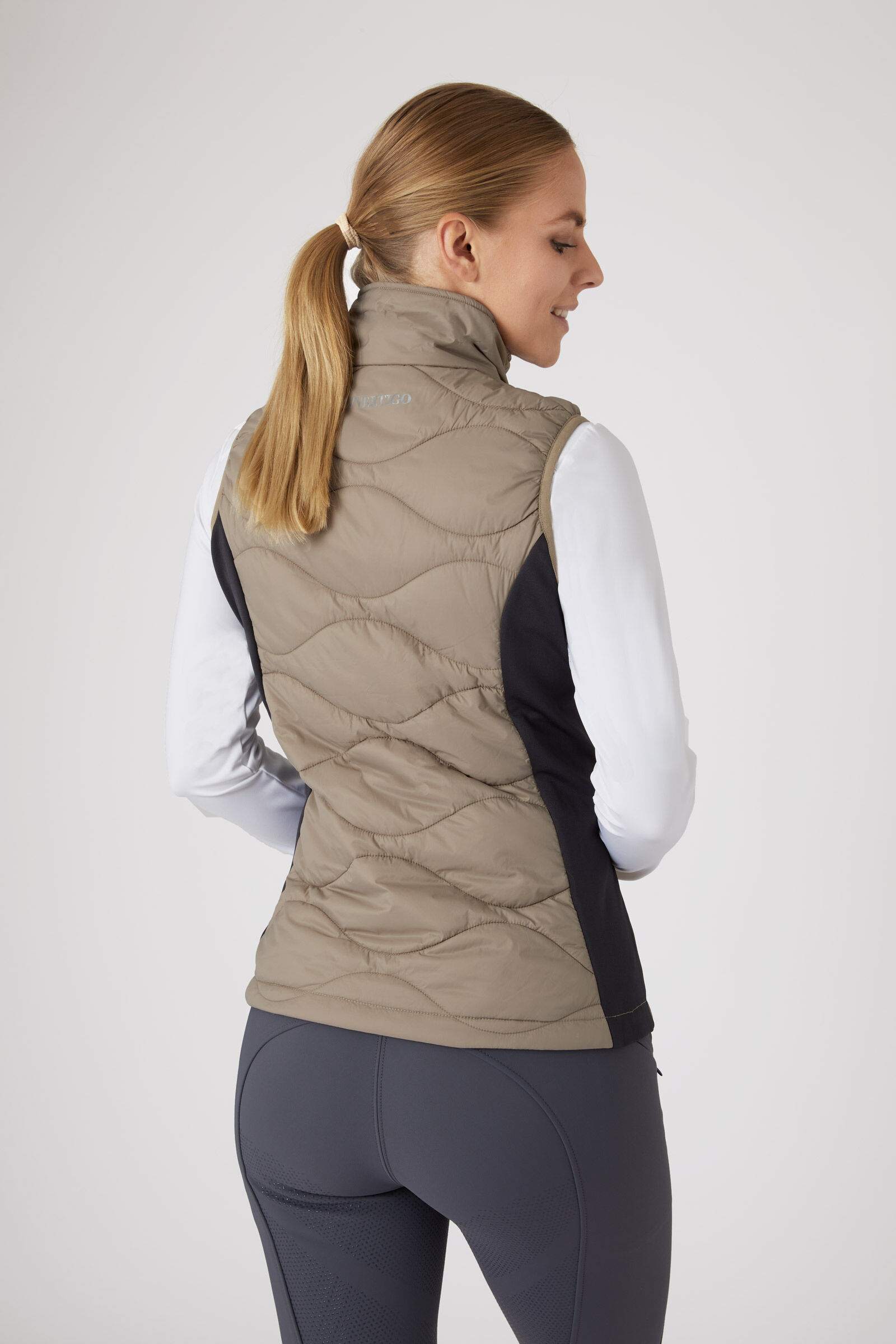 Commandez en ligne Gilet d equitation sans manches hybride B Vertigo Belle pour femme horze