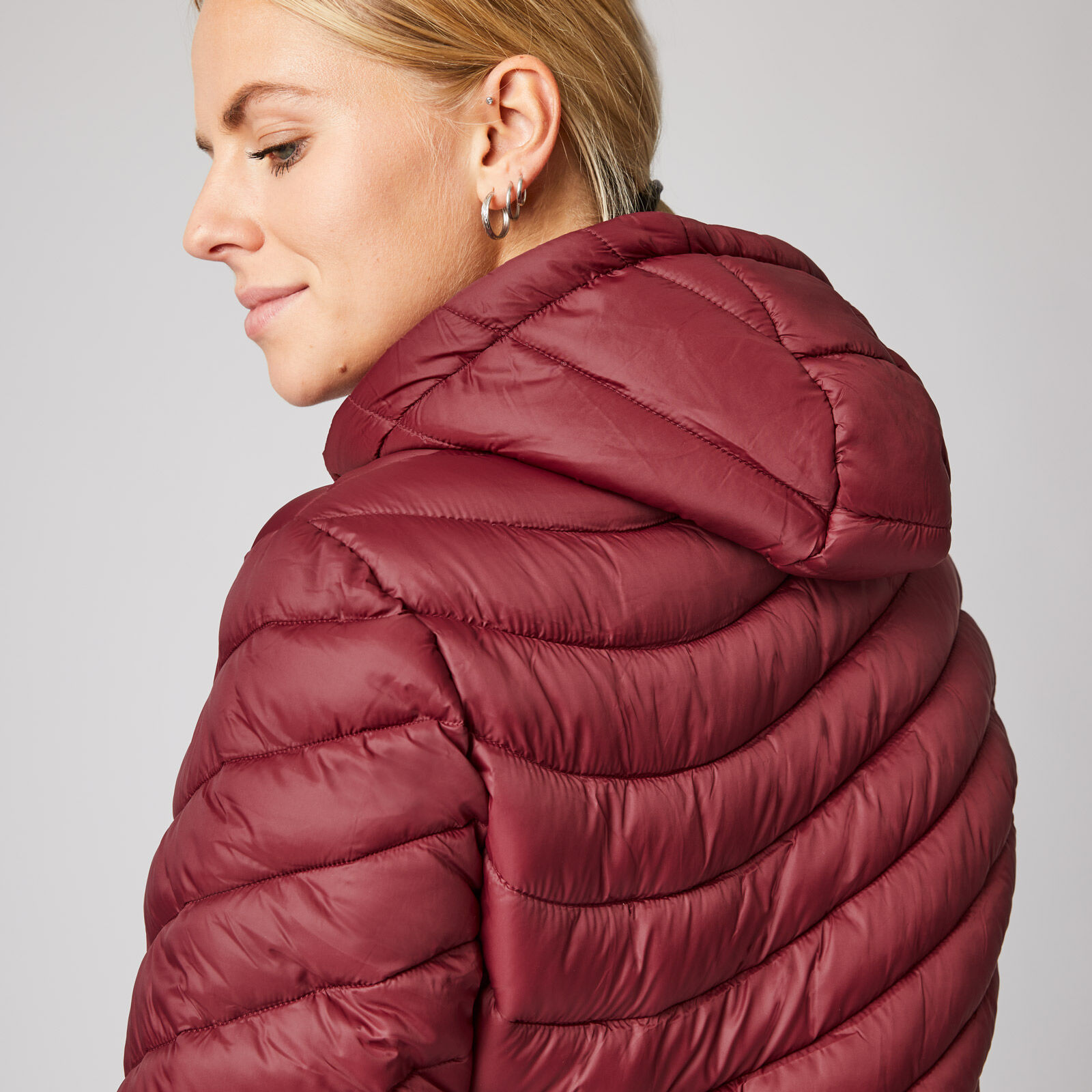 Doudoune hot sale femme capuche